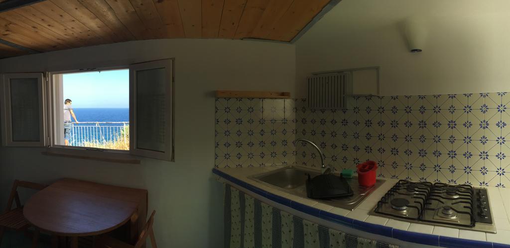 Raffaele Apartment Ponza Room photo